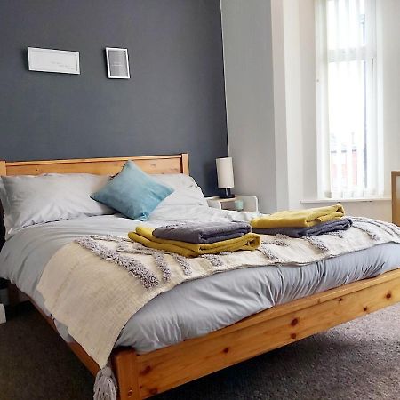 Comfy 4 Bed Home Away From Home Coventry Zewnętrze zdjęcie