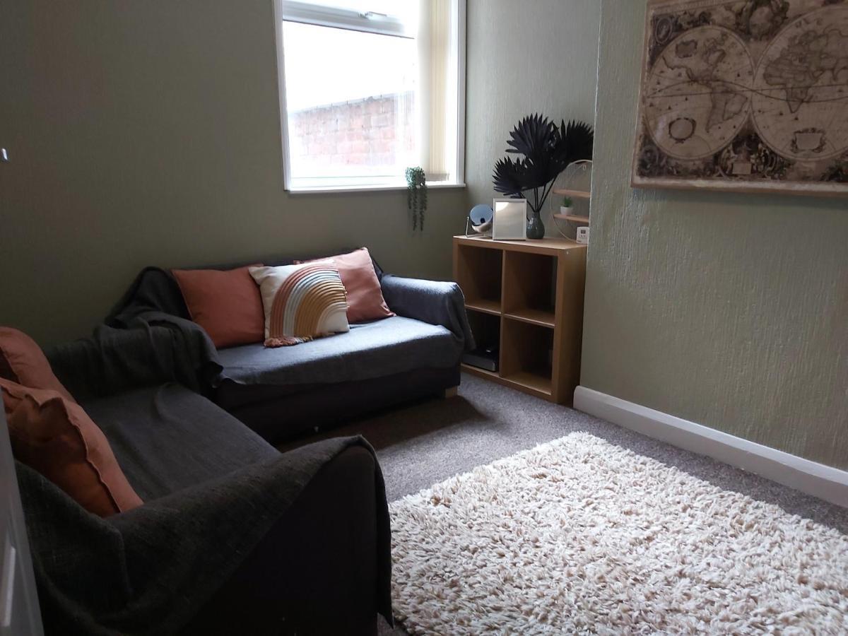 Comfy 4 Bed Home Away From Home Coventry Zewnętrze zdjęcie